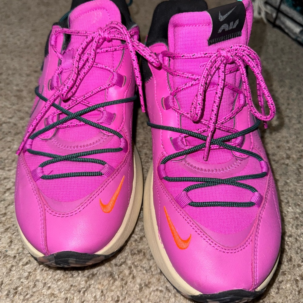 Nike Women's Sneakers - Pink and Orange